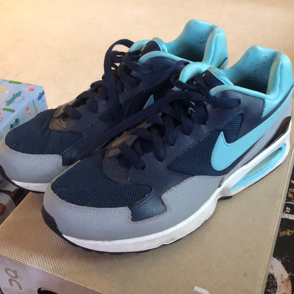 Woman’s Nike Air Max ST